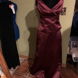 2 pc gown